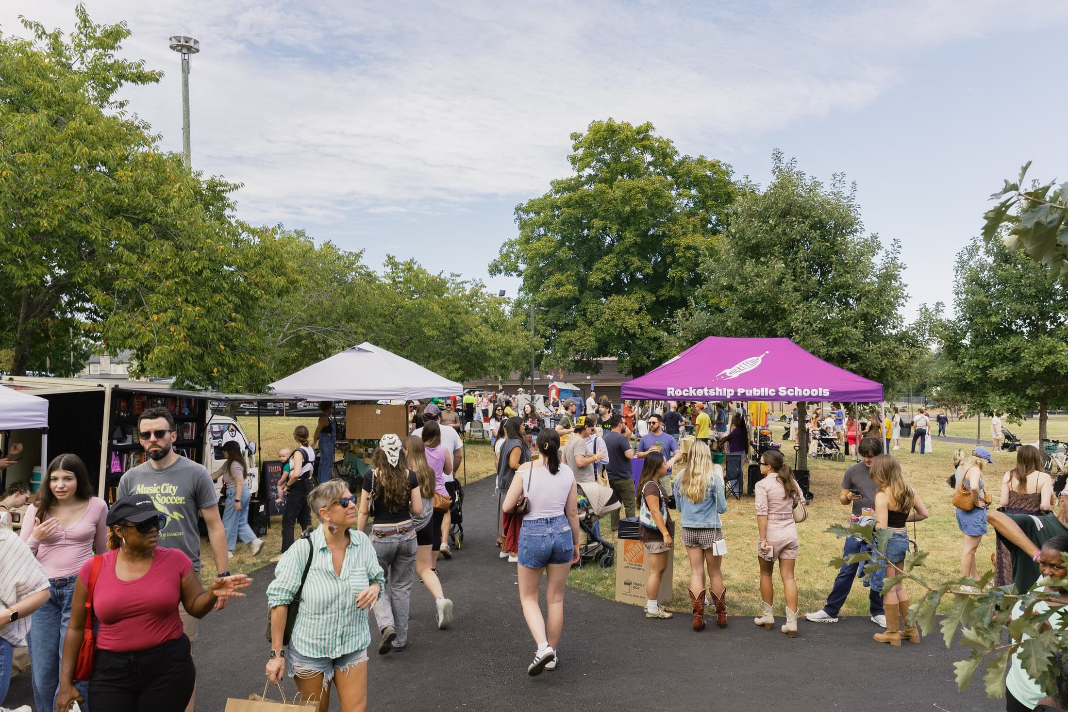 Neighbors enjoying the Cleveland Park Fall Fest on September 26, 2026. Photo by Owen Luterbach.